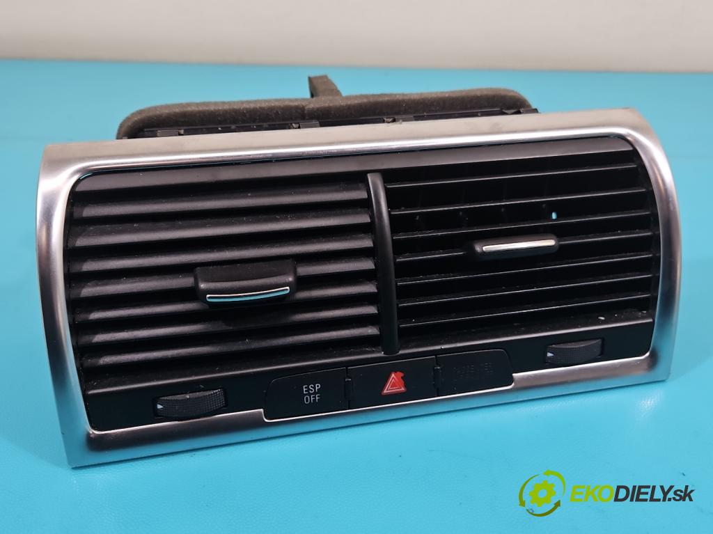 Audi Q7 2005-2015 4.2 V8 FSI automatic 257 kW 4163 cm3 5- Mřížka: kúrenia stredová 4L0820951 (Mriežka kúrenia (fukár))