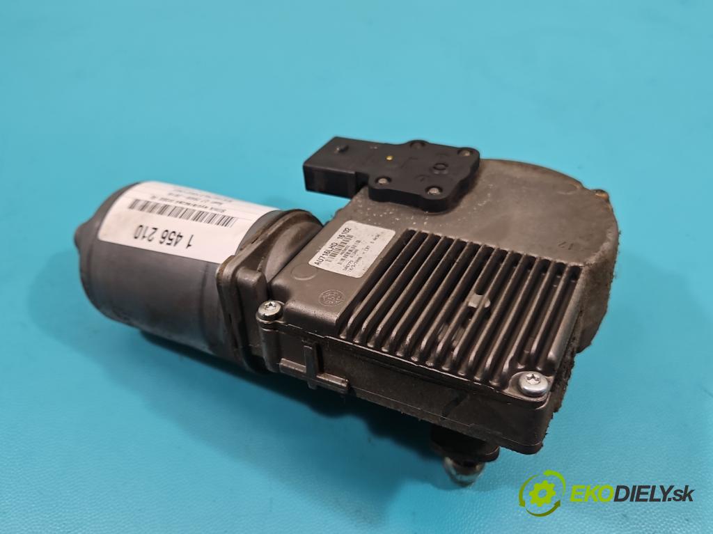 Audi Q7 2005-2015 4.2 V8 FSI automatic 257 kW 4163 cm3 5- motor stieračov predné 4L1955119