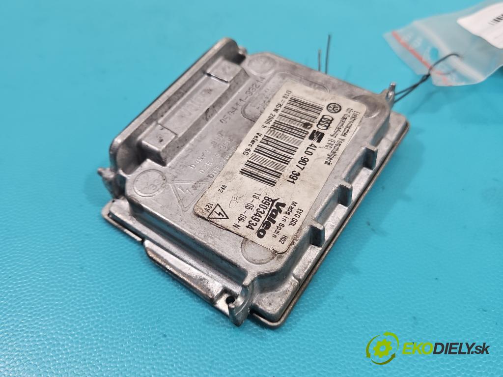 Audi Q7 2005-2015 4.2 V8 FSI automatic 257 kW 4163 cm3 5- střídač: xenon 4L0907391 (Riadiaca jednotka xenónu)