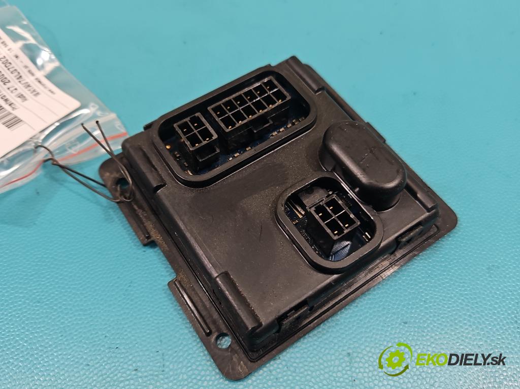 Audi Q7 2005-2015 4.2 V8 FSI automatic 257 kW 4163 cm3 5- střídač: xenon 7L6941329A (Riadiaca jednotka xenónu)