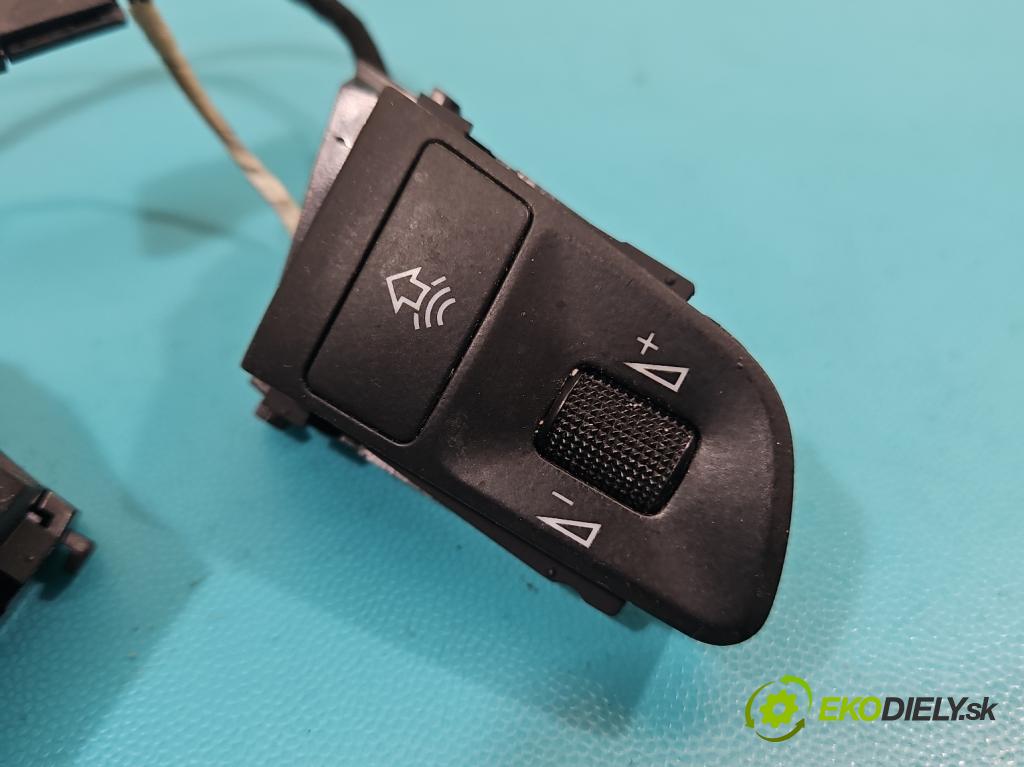 Audi Q7 2005-2015 4.2 V8 FSI automatic 257 kW 4163 cm3 5- prepínač multifunkční: řízení: 4F0951527A (Prepínacie páčky pod volantom)