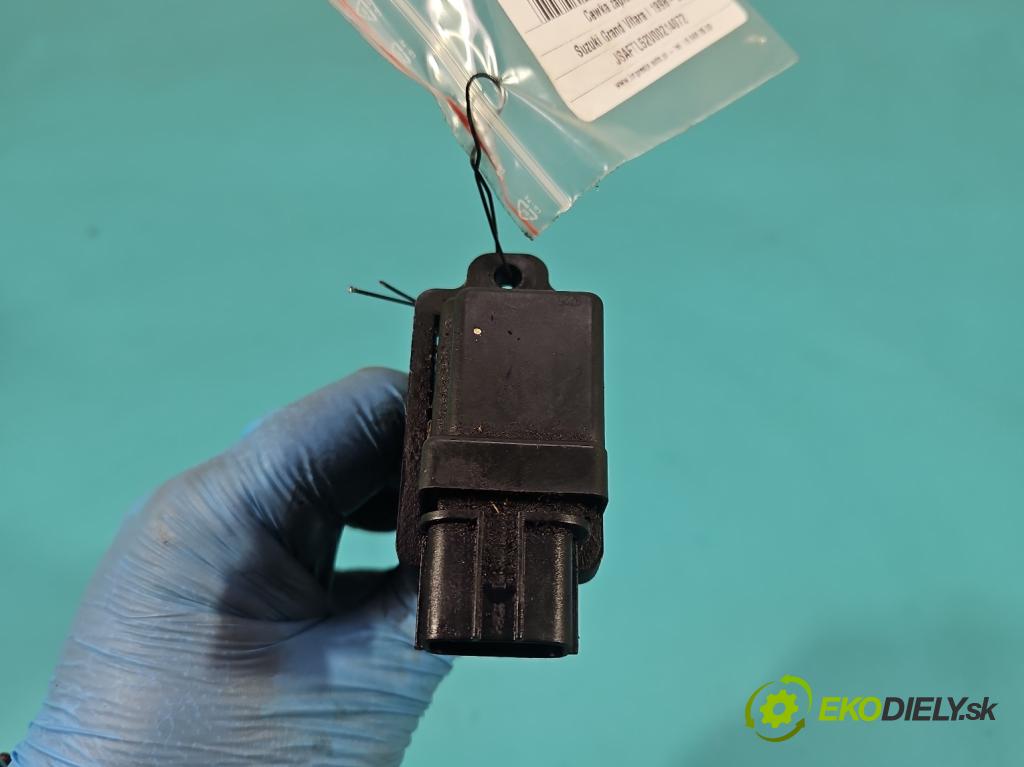 Suzuki Grand Vitara I 1998-2005 2.0 16V 128 HP manual 94 kW 1995 cm3 5- cievka zapaľovacia 33410-77E2 (Zapaľovacia cievka)