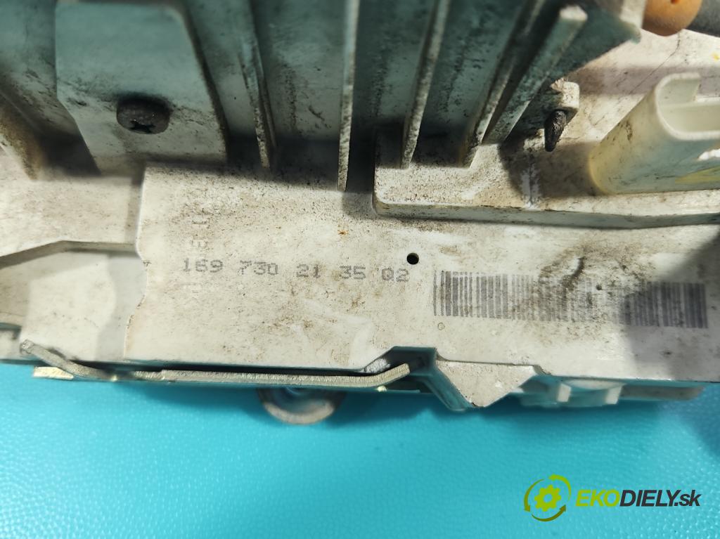 Mercedes A W169 2004-2012 1.7 116 hp manual 85 kW 1699 cm3 5- zámek zadní levý 1697302135