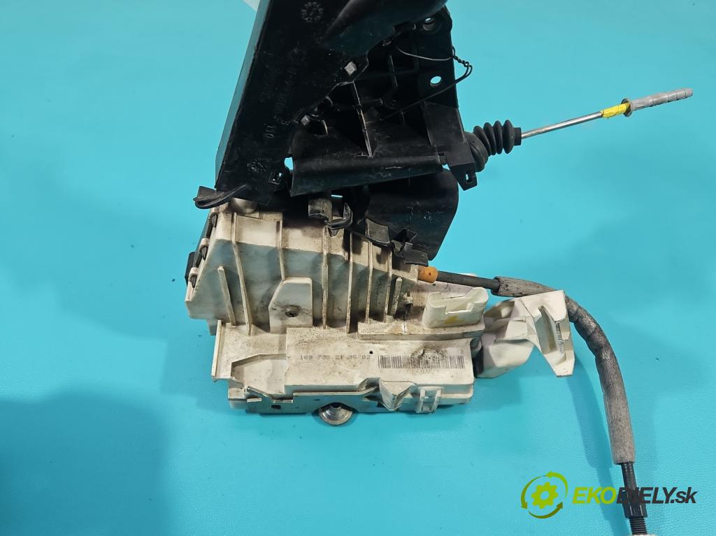 Mercedes A W169 2004-2012 1.7 116 hp manual 85 kW 1699 cm3 5- zámek zadní levý 1697302135