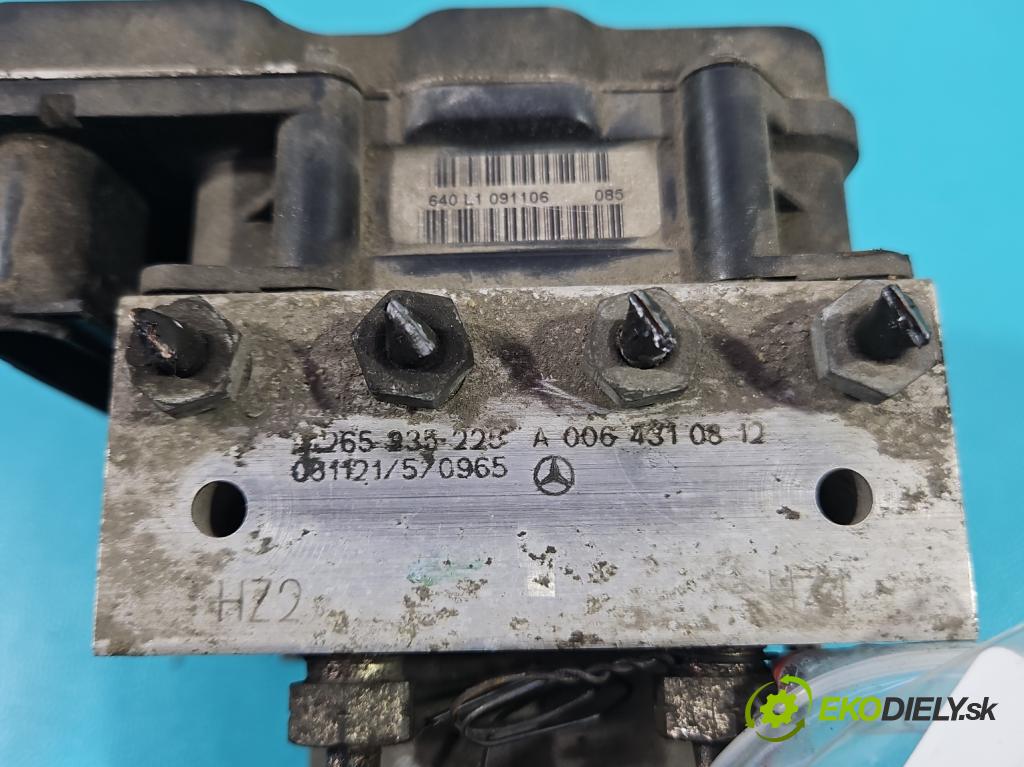Mercedes B W245 2005-2011 1.7 16V 116 HP manual 85 kW 1699 cm3 5- čerpadlo abs A0064310812 (Pumpa ABS)