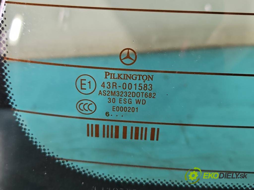 Mercedes B W245 2005-2011 1.7 16V 116 HP manual 85 kW 1699 cm3 5- sklo zadná  (Sklo zadné)