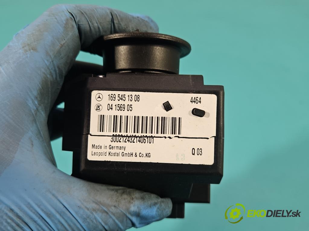 Mercedes A W169 2004-2012 1.7 116 HP manual 85 kW 1699 cm3 5- Spínačka 1695451308 (Spínacia skrinka)