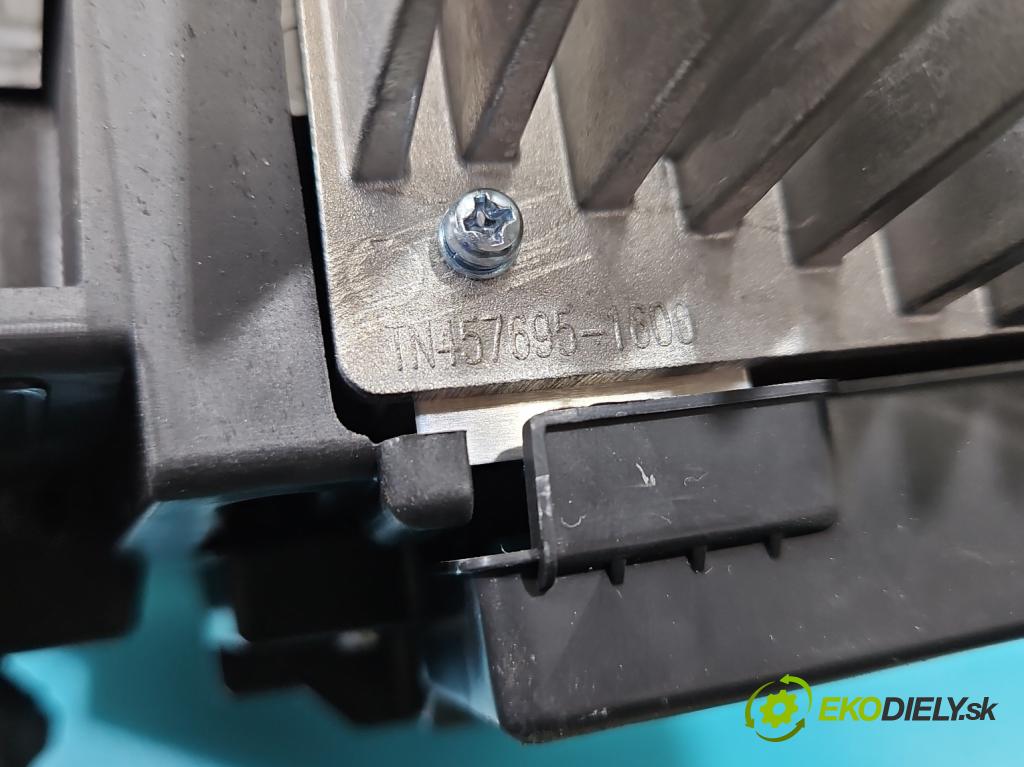 Opel Insignia B 2017-2022 2.0 cdti 174 HP automatic 128 kW 1995 cm3 5- Zobrazit: 39238993 (Prístrojová doska)