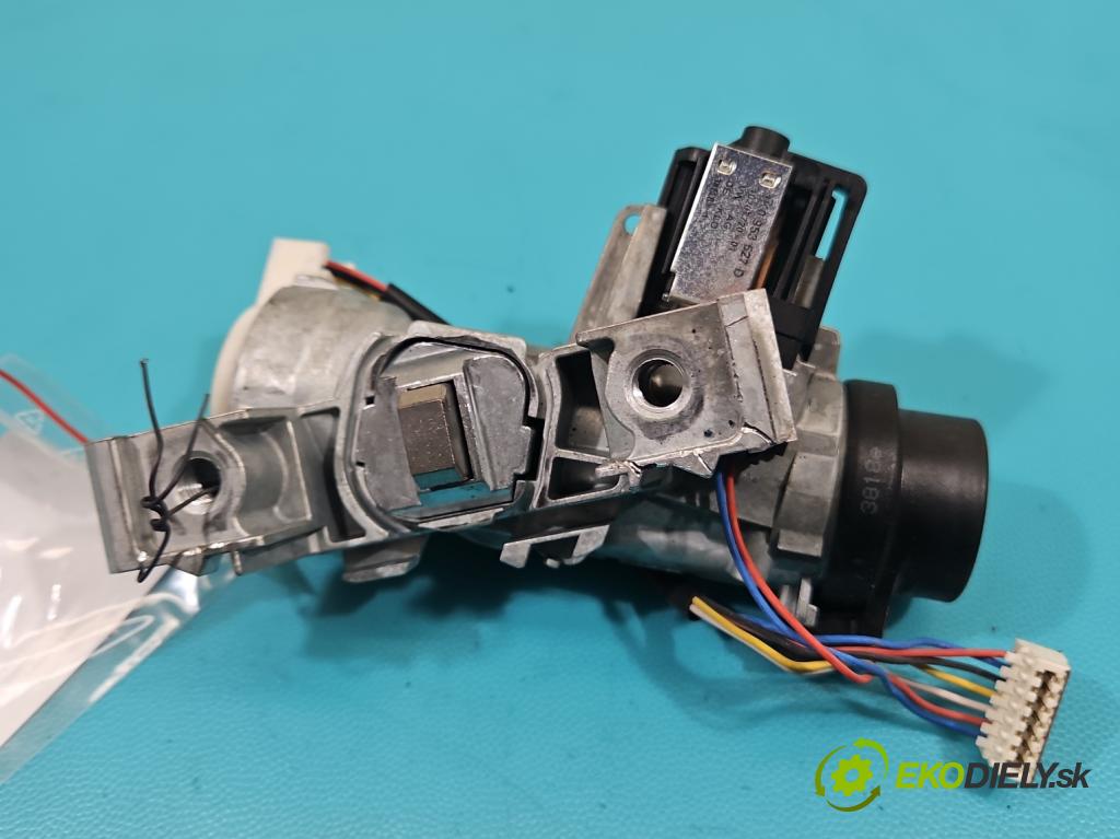 Skoda Octavia III 2013- 2.0 TSI 190 HP automatic 140 kW 1984 cm3 5- Spínačka 1K0905851 (Spínacia skrinka)