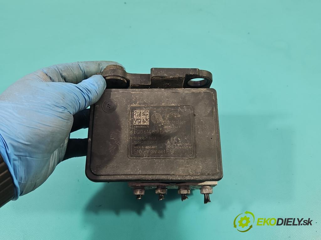 Skoda Octavia III 2013- 2.0 TSI 190 HP automatic 140 kW 1984 cm3 5- čerpadlo abs 5Q0614517DF (Pumpa ABS)