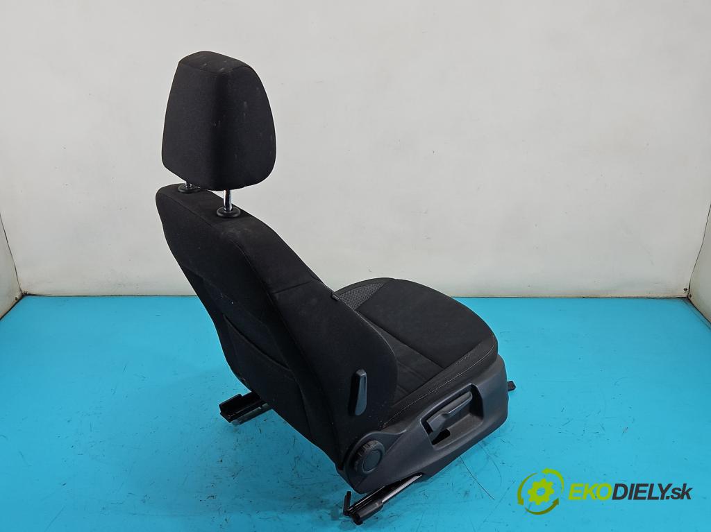 Skoda Octavia III 2013- 2.0 TSI 190 HP automatic 140 kW 1984 cm3 5- Sedačka pravý  (Sedadlo)