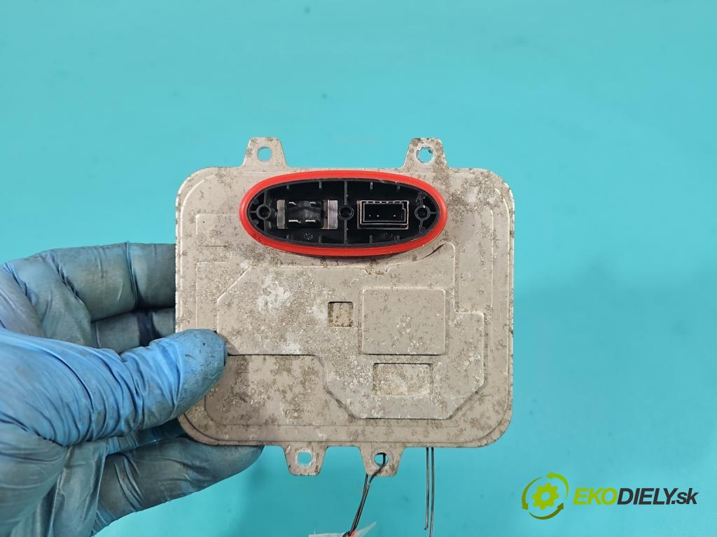 Opel Insignia A 2008-2017 2.0 T 220KM manual 162 kW 1998 cm3 4- střídač: xenon 5DV009720-00 (Riadiaca jednotka xenónu)