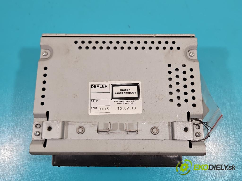 Ford Fiesta Mk7 2008-2017 1.4 tdci 70 HP manual 51,5 kW 1399 cm3 3- Radio originál AA6T-18C815-AD