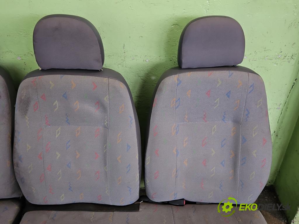 Vw Transporter T5 2003-2015 1.9 tdi 105 HP manual 77 kW 1900 cm3 5- Sedačka zadné ľavý II