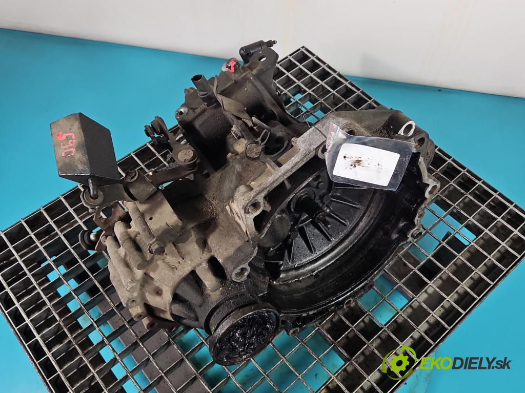 Vw Golf IV 1997-2003 1.4 16V 75 HP manual 55 kW 1390 cm3 5- prevodovka stupeň,rýchlosť manual DSB