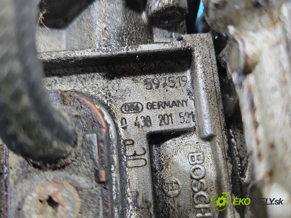 Vw Polo III 6N 1994-2001 1.3 54 HP manual 40 kW 1296 cm3 5- vstrekovač 0132008601 (Karburátor)