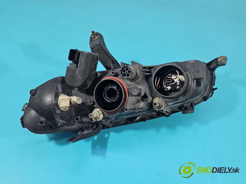 Opel Omega B 1994-2003 2.6 V6 179KM manual 132 kW 2597 cm3 5- Reflektor: pravý 24406227 (Svetlo predné pravé)