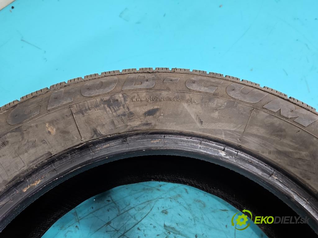 Opel Insignia A 2008-2017 2.0 T 220KM manual 162 kW 1998 cm3 4- pneumatiky: zimní 4 ks komplet