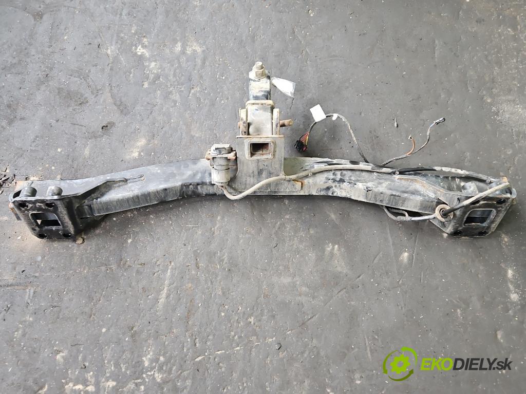 Audi Q7 2005-2015 4.2 V8 FSI automatic 257 kW 4163 cm3 5- Hák: vlečení: 4L0803921B (Ťažné zariadenie)