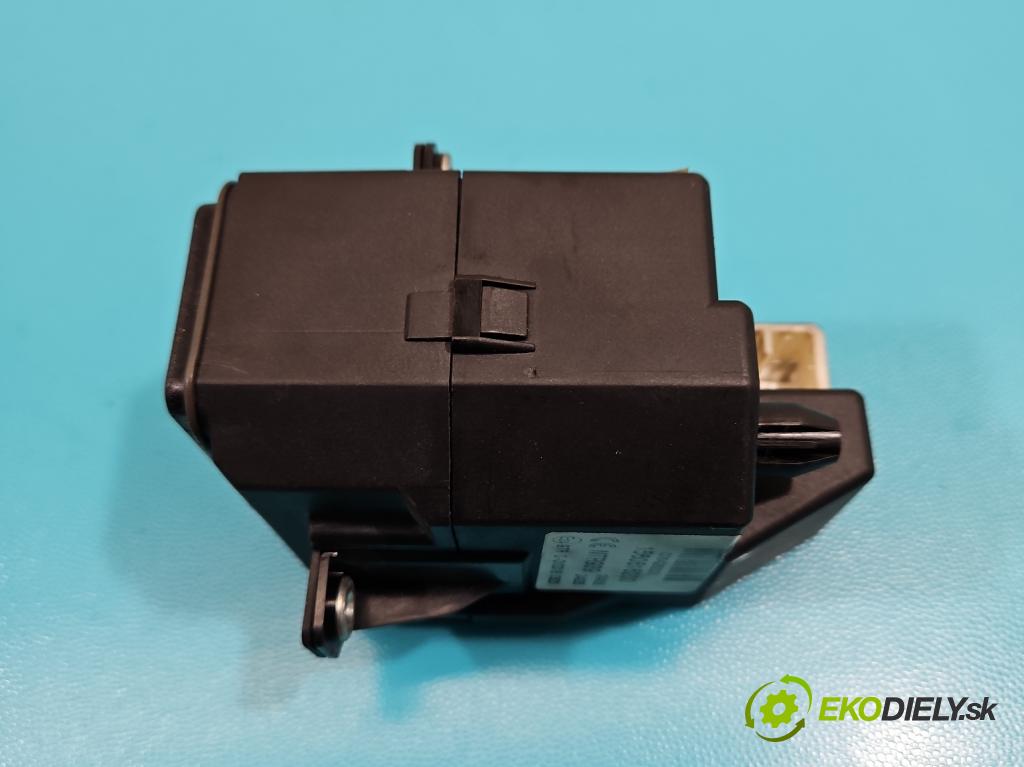 Alfa romeo 159 1.9 jtd 150 HP manual 110 kW 1910 cm3 4- Spínačka 1560616200 (Spínacia skrinka)