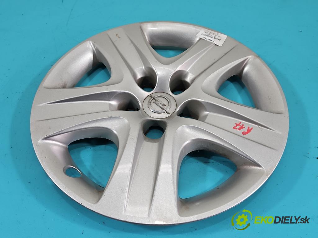 Opel Insignia A 2008-2017 2.0 T 220KM manual 162 kW 1998 cm3 4- puklica 13312658