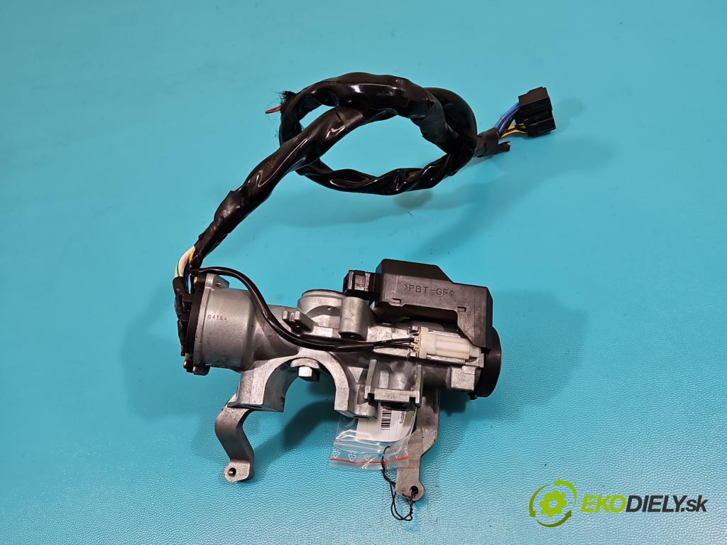 Suzuki Grand Vitara I 1998-2005 2.0 16V 128 HP manual 94 kW 1995 cm3 5- Spínačka  (Spínacia skrinka)