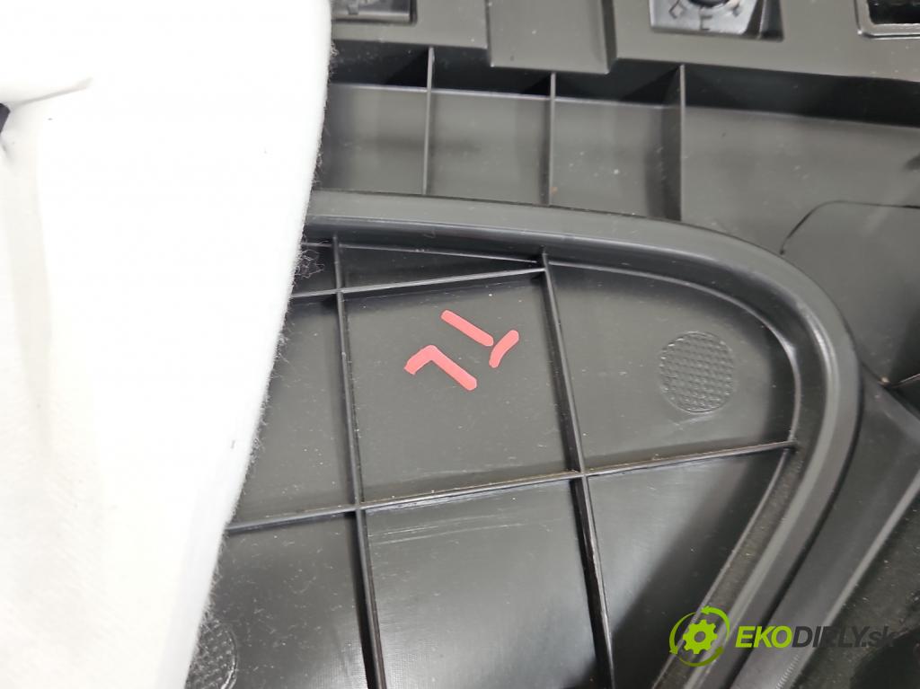 Opel Insignia B 2017-2022 2.0 cdti 174 hp automatic 128 kW 1995 cm3 5- Tapacír: dveře zadní levé