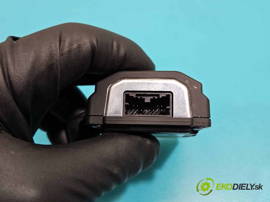 Opel Insignia B 2017-2022 2.0 cdti 174 HP automatic 128 kW 1995 cm3 5- Kamera predné 005476700