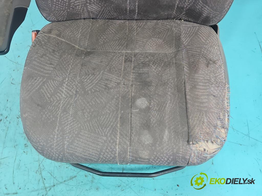 Ford Transit Mk6 2000-2006 2.0 tddi 86 hp manual 63 kW 1999 cm3 3- Sedadlo levý  (Sedadlo)