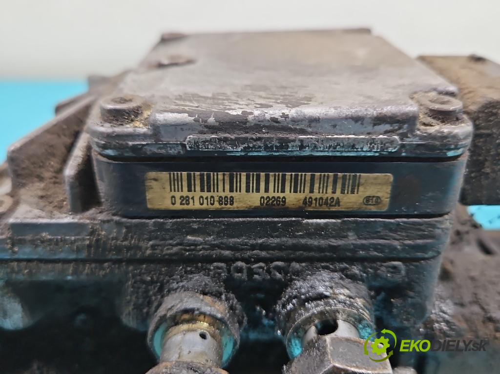 Ford Transit 2000-2006 2.0 tddi 86 HP manual 63 kW 1999 cm3 3- čerpadlo vstrekovacia 0470004004 (Vstrekovacie čerpadlo)