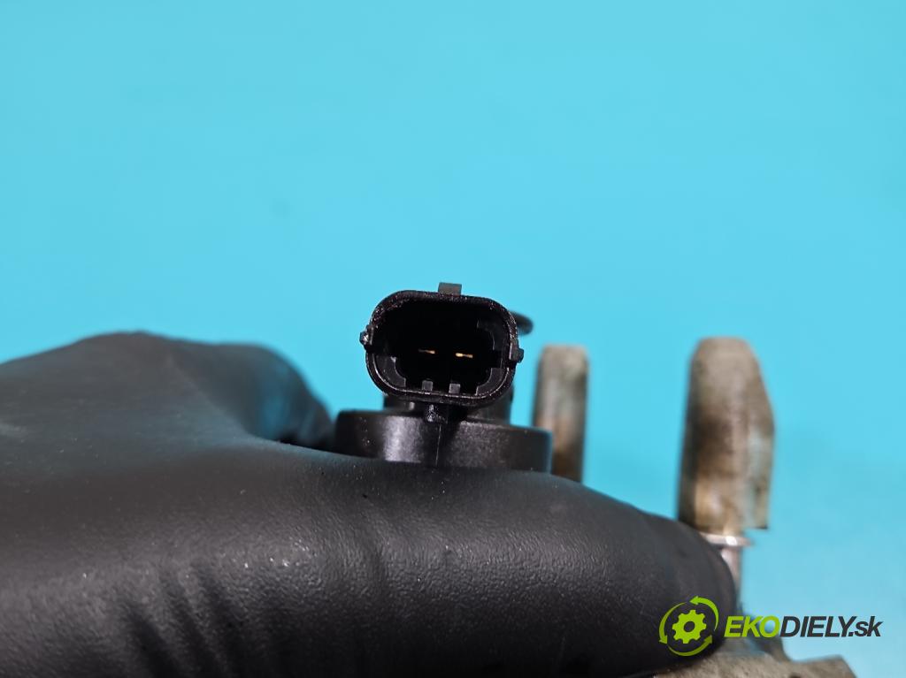 Ford Fiesta Mk7 2008-2017 1.4 tdci 70 HP manual 51,5 kW 1399 cm3 3- čerpadlo vstrekovacia 0445010516 (Vstrekovacie čerpadlo)