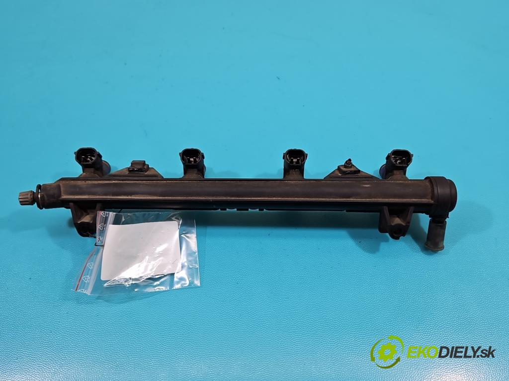 Seat Ibiza III 6L 2002-2008 1.4 16V 75 HP manual 55 kW 1390 cm3 5- vstrek 036906031AB (Vstrekovač paliva)
