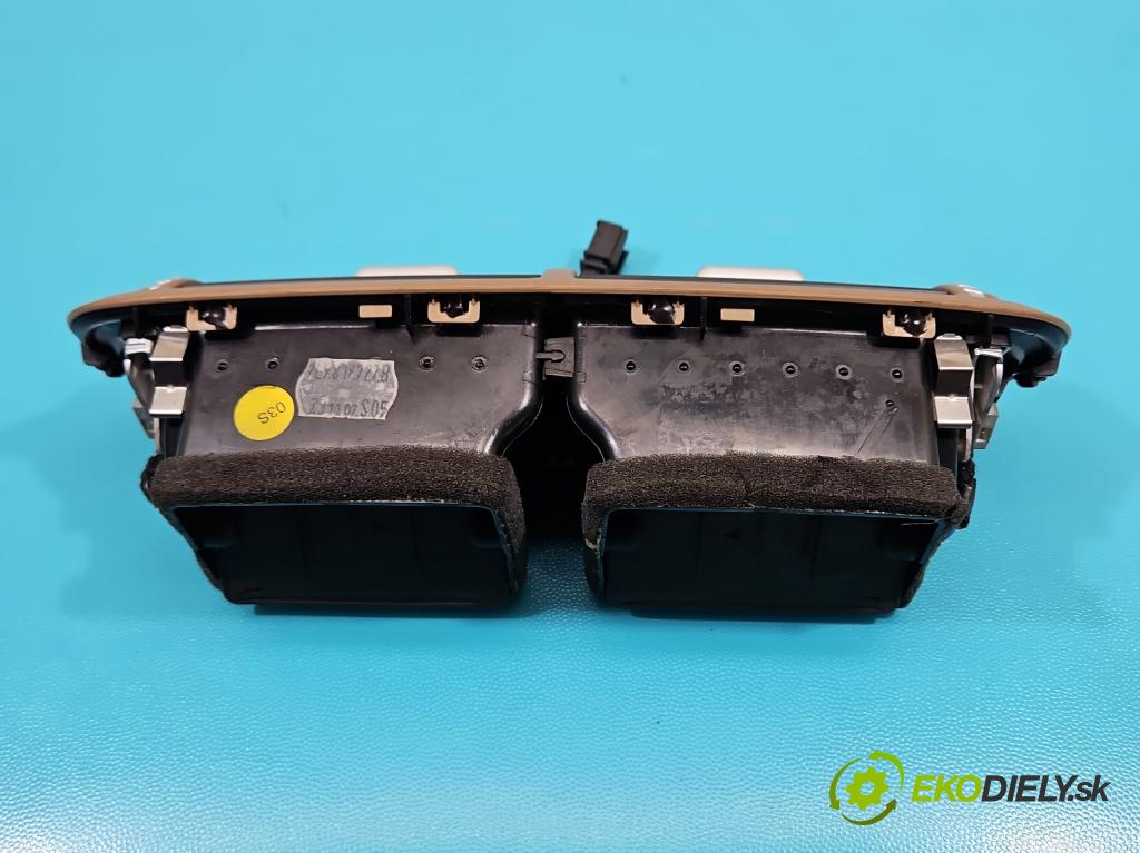 Porsche Cayenne I 2002-2010 3.6 V6 manual 213 kW 3598 cm3 5- Mřížka: kúrenia stredová 7L5819727B (Mriežka kúrenia (fukár))