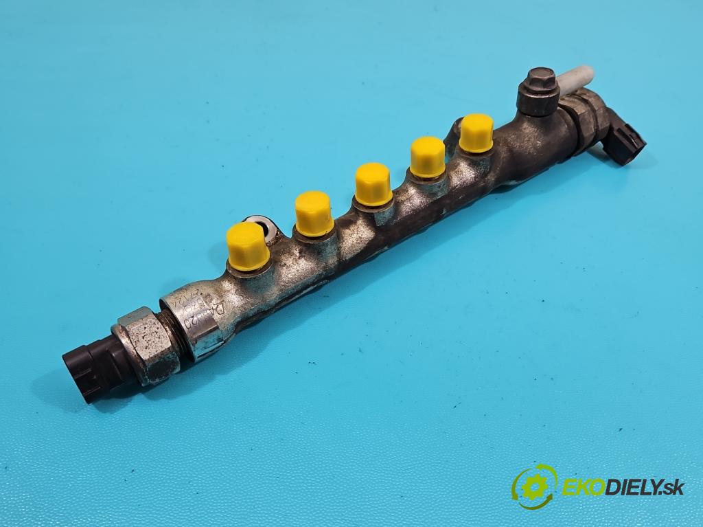 Mazda CX-5 I 2012-2017 2.2d 150 HP automatic 110 kW 2199 cm3 5- lišta vstrekovacia 03Q15404 (Vstrekovacia lišta)