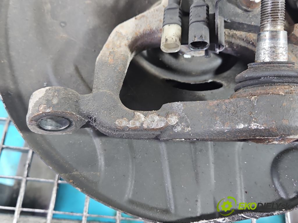 Mercedes CLS I C219 2004-2010 3.5 V6 (272964) 272 hp automatic 200 kW 3498 cm3 4- náboj pravé  (Náboj kola)