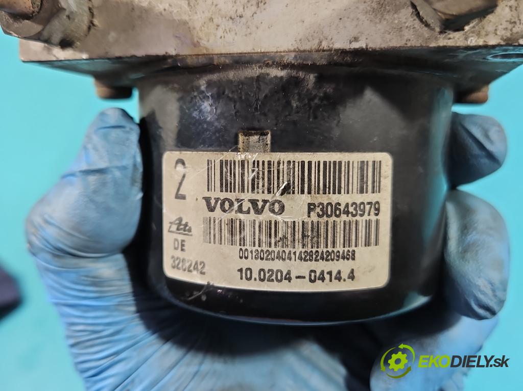 Volvo XC90 I 2002-2014 2.4 D5 (D5244T) 163 HP manual 120 kW 2401 cm3 5- čerpadlo abs P30643979 (Pumpa ABS)