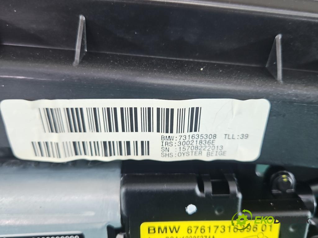 Bmw X5 F15 2013-2018 3.0 T N55 306KM automatic 225 kW 2979 cm3 5- Střešní okno: 7316353 (Sklo karoserie)