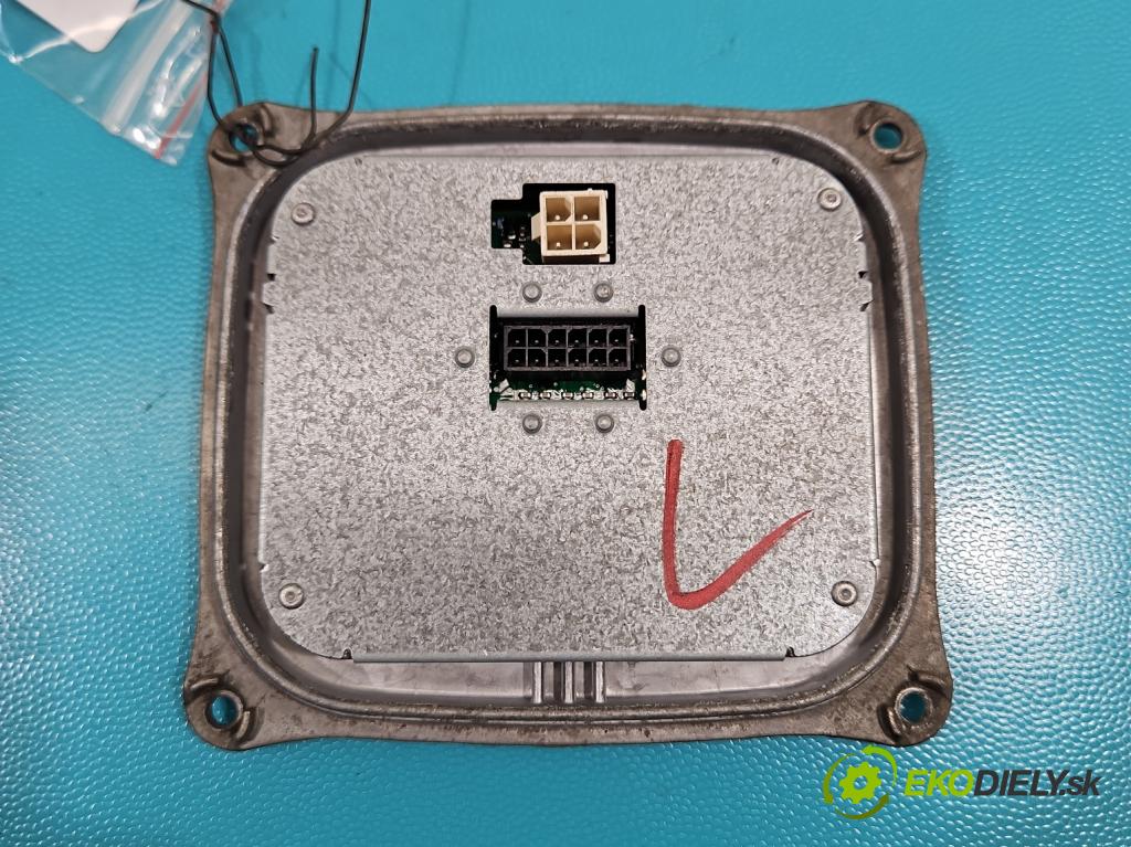 Fiat Ducato IV 2014- 2.3 jtd 177 HP manual 130 kW 2287 cm3 5- střídač: xenon 130732952800 (Riadiaca jednotka xenónu)