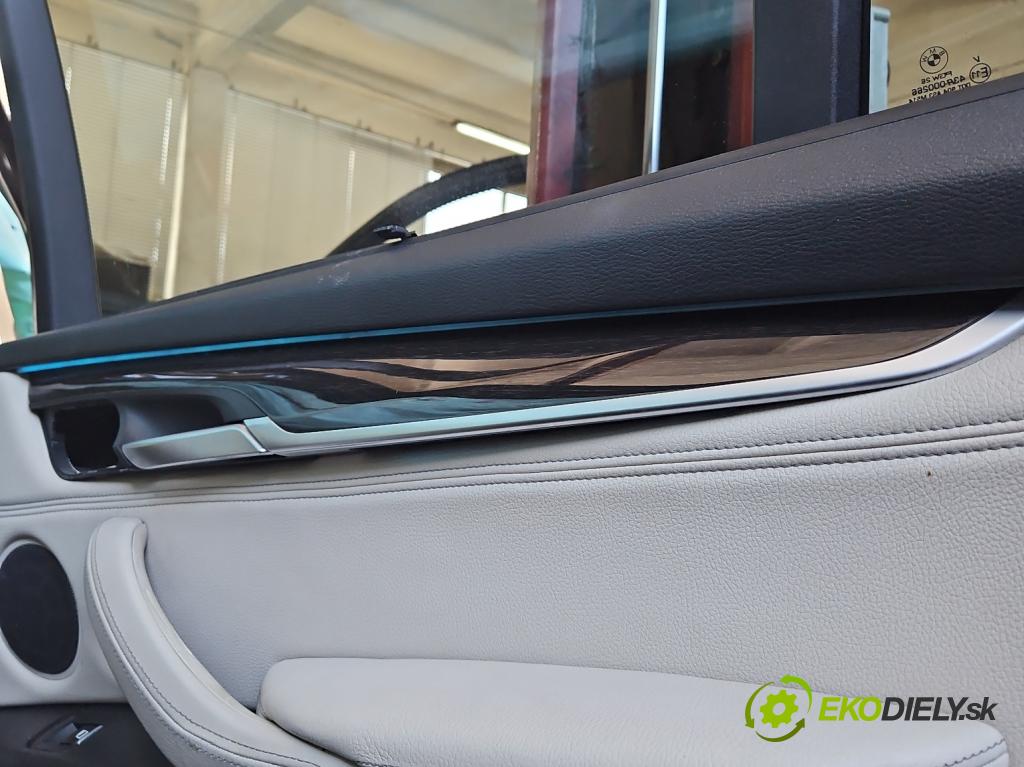 Bmw X5 F15 2013-2018 3.0 T N55 306KM automatic 225 kW 2979 cm3 5- Tapacír: dveře zadní pravé 7292104