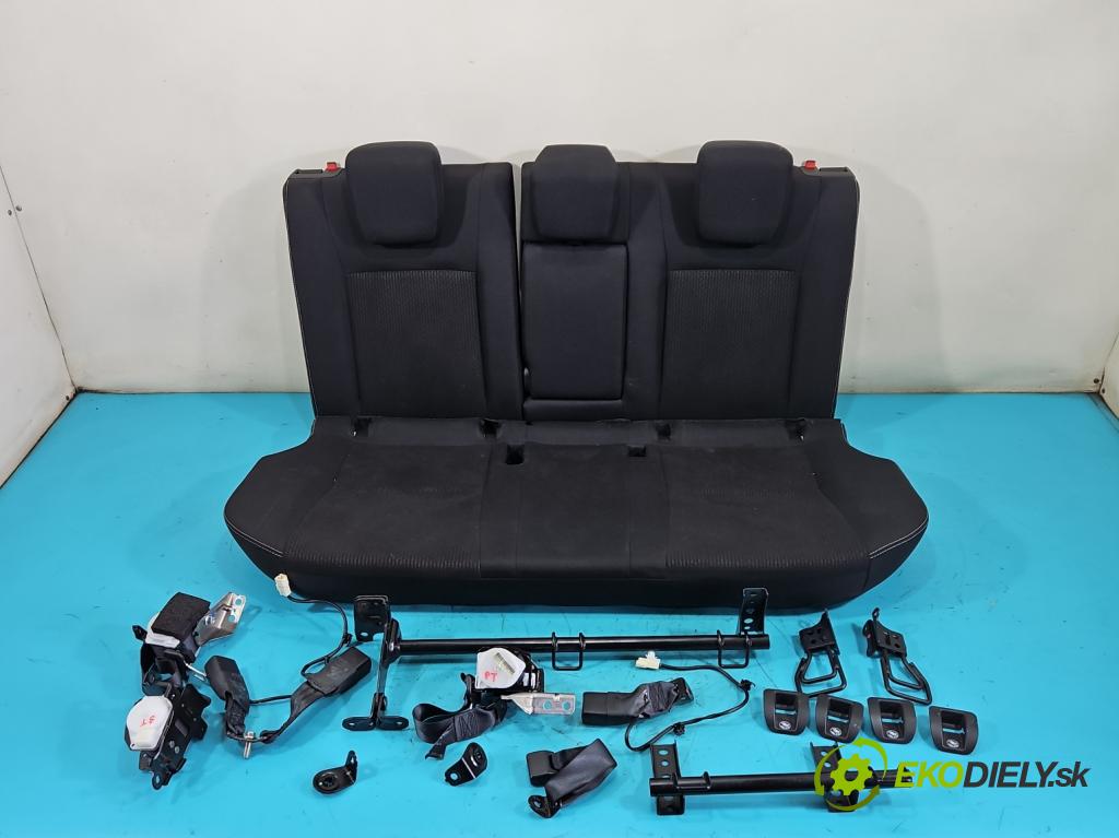 Suzuki SX4 S-Cross 2013-2021 1.4 T 140 HP automatic 103 kW 1373 cm3 5- Pohovka: zadné  (Sedadlo)