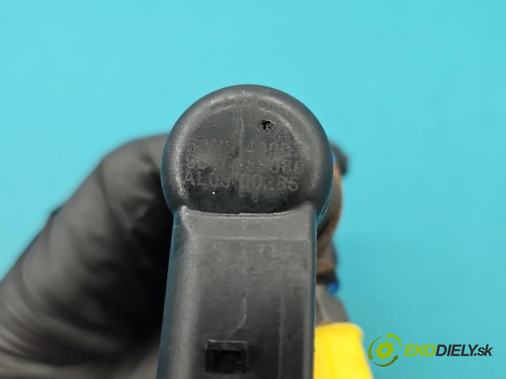 Citroen C3 I 2002-2009 1.4 hdi 90 HP manual 66 kW 1398 cm3 5- vstrek 9645988580 (Vstrekovač paliva)