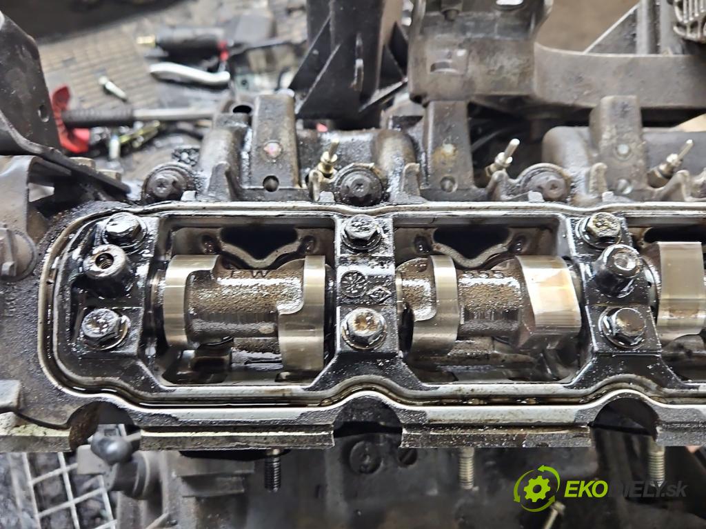 Mitsubishi Space star 1.9 dci 102 HP manual 75 kW 1870 cm3 5- motor diesla F9Q1D4192T4