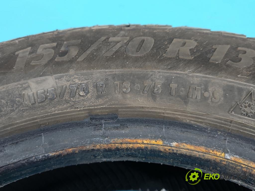Hyundai Atos 1.0 55 hp manual 40,4 kW 999 cm3 5- pneumatiky: zimní para