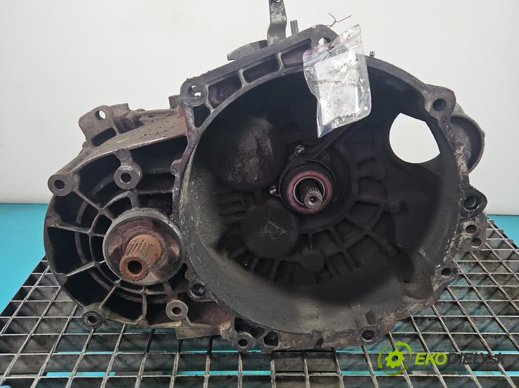 Vw Touran I 2003-2015 2.0 tdi 136 HP manual 100 kW 1968 cm3 5- prevodovka stupeň,rýchlosť manual GNE