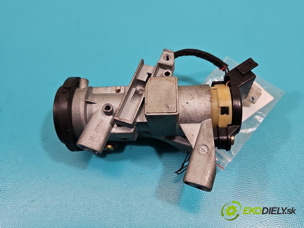 Mitsubishi Space star 1.9 dci 102 HP manual 75 kW 1870 cm3 5- Spínačka (Spínacia skrinka)