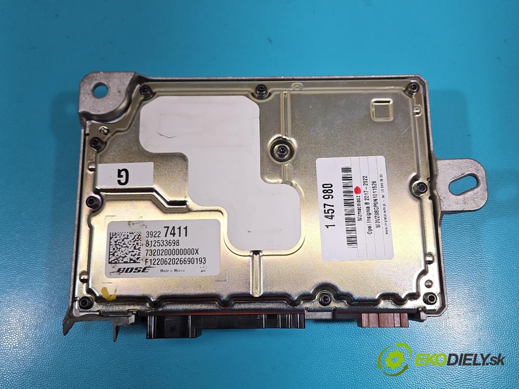 Opel Insignia B 2017-2022 2.0 cdti 174 HP automatic 128 kW 1995 cm3 5- Zesilovač: 39227411 (Zosilňovač)