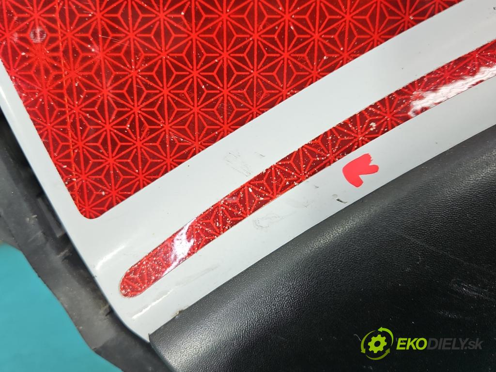 Fiat Ducato IV 2014- 2.3 jtd 177 hp manual 130 kW 2287 cm3 5- blatnik přední levý  (Levý přední blatník)