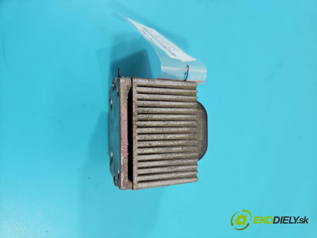 Vw Golf III 1991-1998 1.8 75 hp manual 55 kW 1781 cm3 5- cívka zapalovací 867905104A (Zapalovací cívky, moduly)