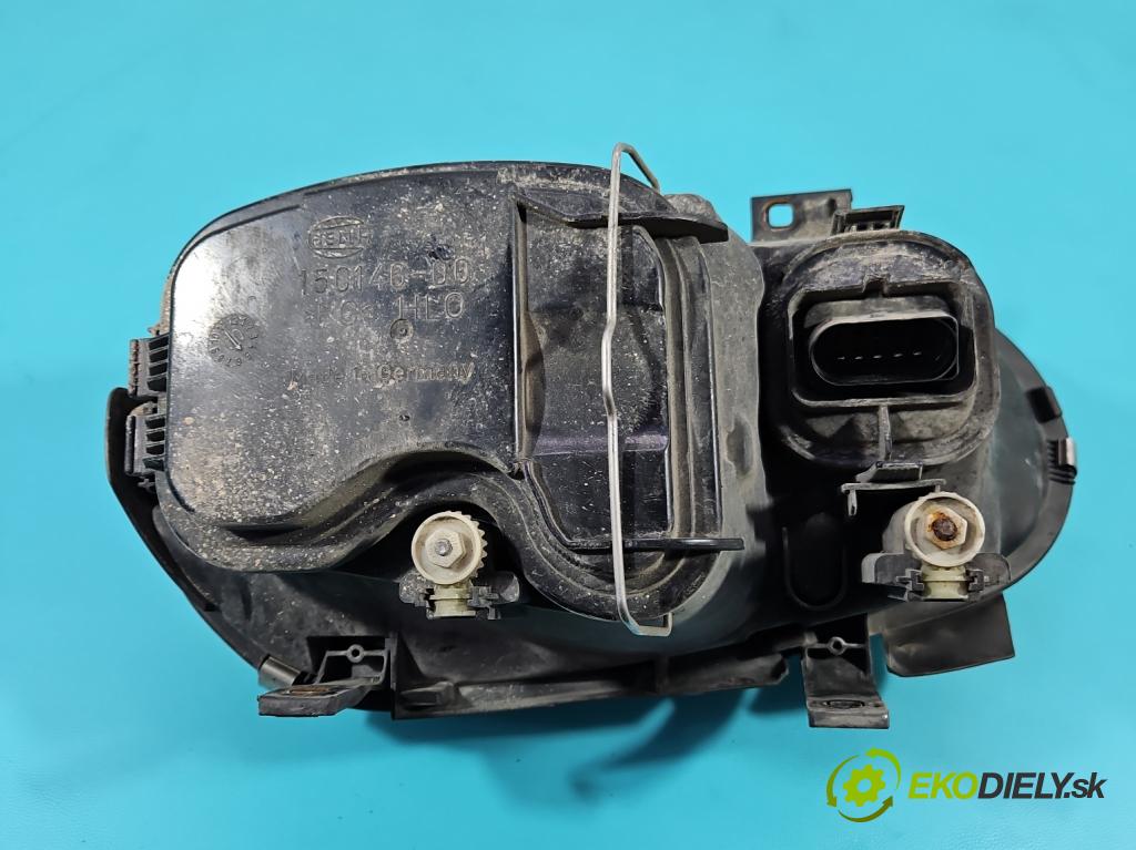 Vw Golf IV 1997-2003 1.6 16V 105 HP manual 77 kW 1598 cm3 5- Reflektor: pravý  (Svetlo predné pravé)
