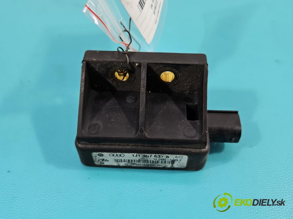 Vw Golf IV 1997-2003 1.6 16V 105 hp manual 77 kW 1598 cm3 5- snímač ESP 1J1907637B